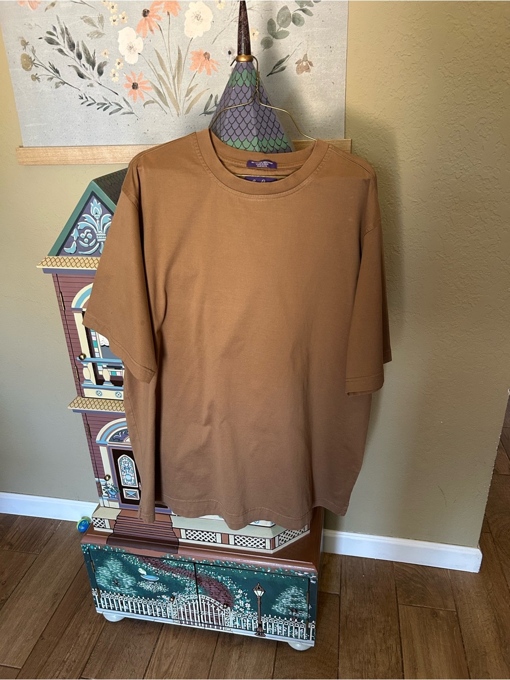 Men's Casual Crew Neck T-Shirt in Brown